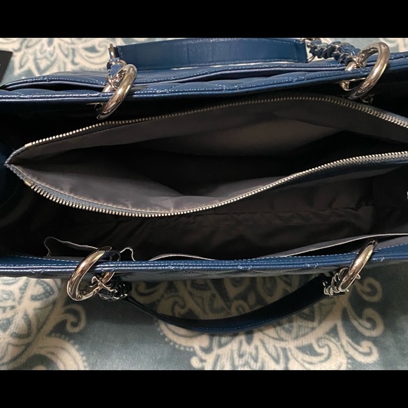 🌈Chanel XL GST Blue W/ Silver how’s work💎 - Picture 14 of 16